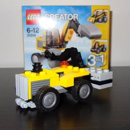 31014 Small tractor with mower crane