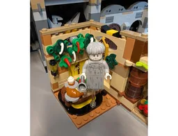 HP Common Room LEGO 76435 modification