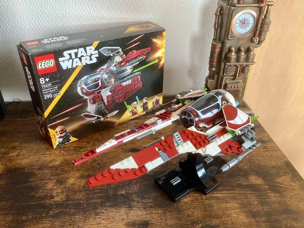 Lego Ahsoka's Black Ace Starfighter Custom