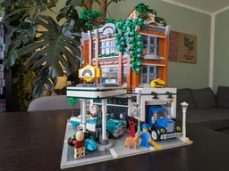Joe's (Corner) Garage (10264)
