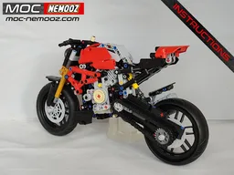 DUCATI Monster V4