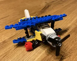 31087 - Spraying Aircraft