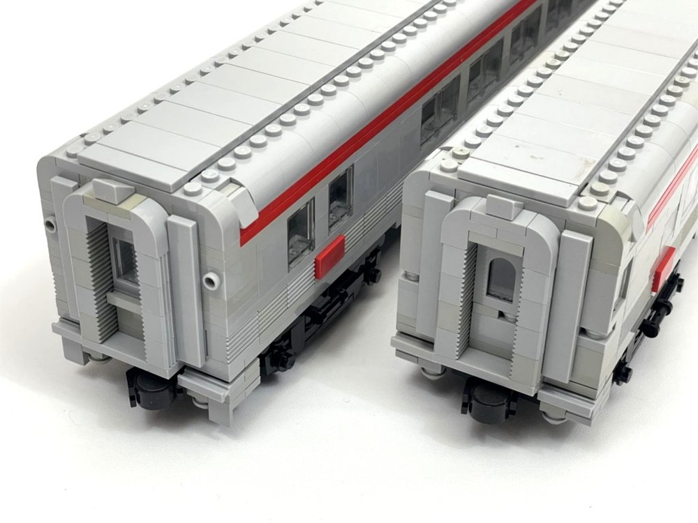 Lego 1:48 Pennsylvania Railroad P85 Coach and Parlor Cars
