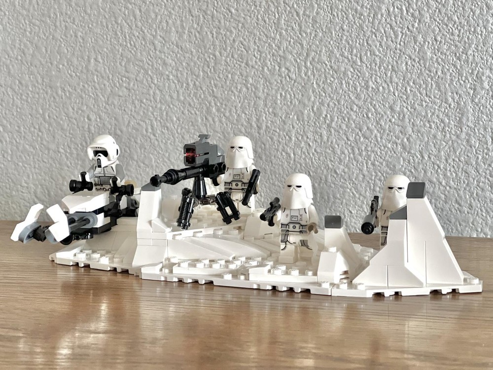 Lego Snow trooper Battle Pack Hoth Display