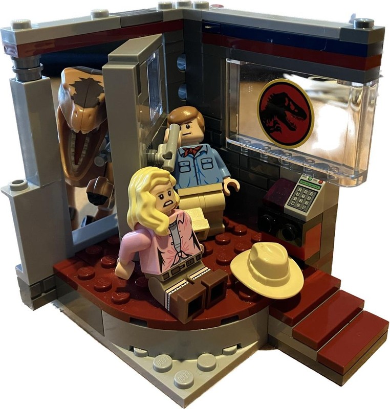 Lego Jurassic Park 75932 MOC - 'Phones are Working' Minifigure Habitat