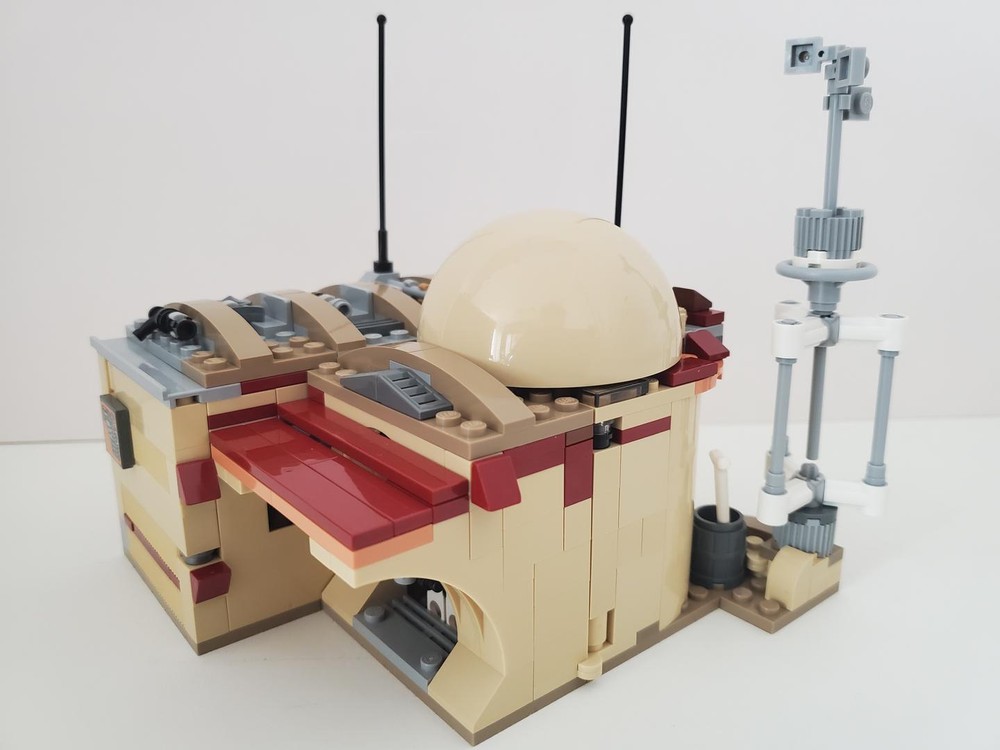 Lego The Smuggler's Hideout - alternative build 75052 Mos Eisley Cantina