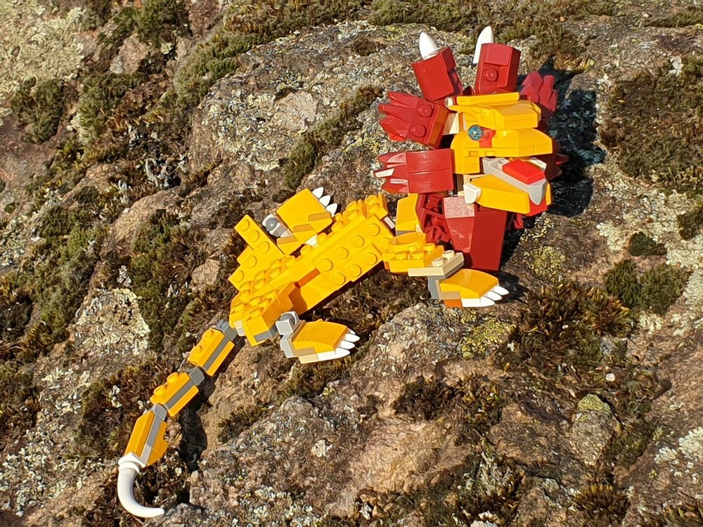 Lego 31112 : Frilled Lizard