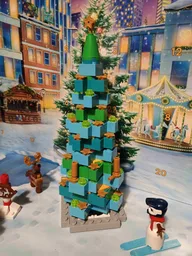 11022 Christmas tree