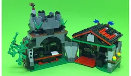 40601 Mountain Hut
