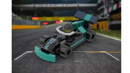60400 f1 Mercedes car