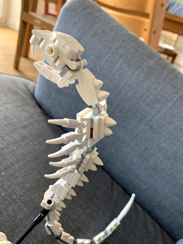 Lego Cobra skeleton
