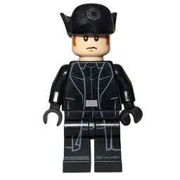 General Hux, Cap