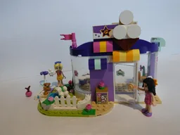 doggy snackbar with playground