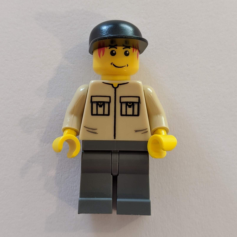 Lego Man - Tan Shirt, Dark Bluish Gary Legs, Black Cap