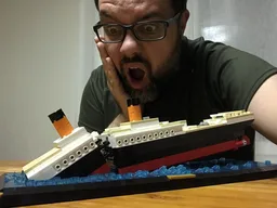Titanic Sinking Scene