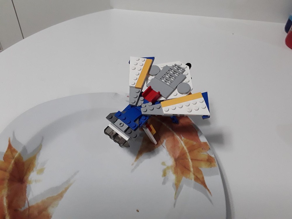 Lego 31042 Fly