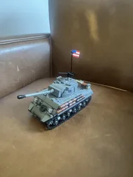 M4A2E8 Sherman