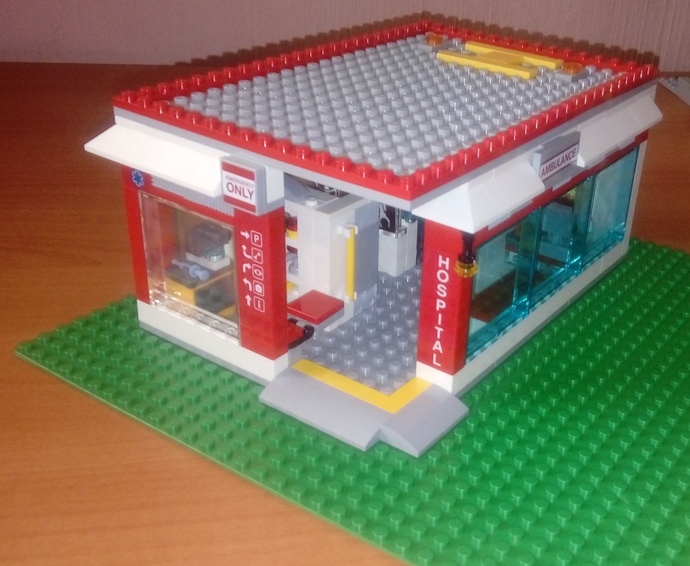 LEGO® City Hospital - 60204 MOC