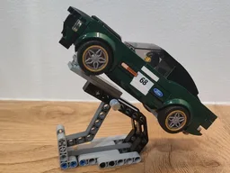 Adjustable Speed Champions Display Stand