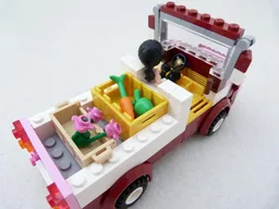 3186 Flatbed Delivery Truck