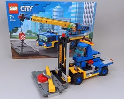60324 Heavy Forklift