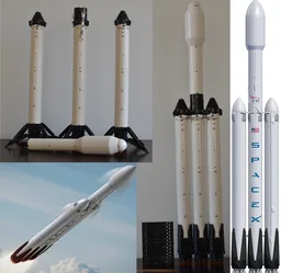 SpaceX Falcon Heavy Block 5 (Saturn V scale)