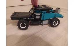 Trophy truck