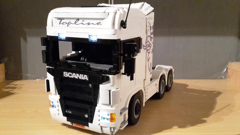 Lego SCANIA R730 (v2.0)