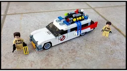 Ecto-1 / Ecto One car in minifig scale
