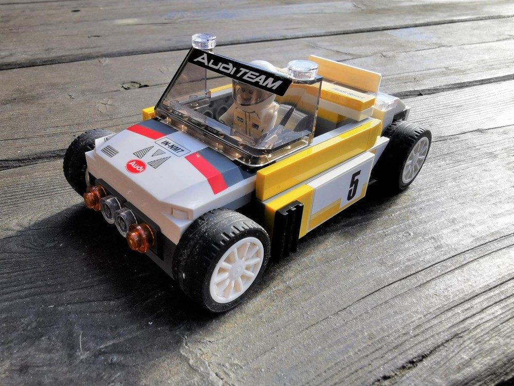 Lego 76897 Audi Kart21 and Service Station