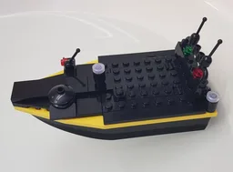 AI missile carrying speedboat