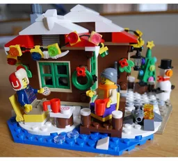 31048 Christmas Lakeside Lodge