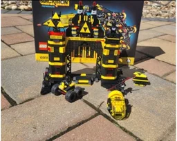 Blacktron Castle