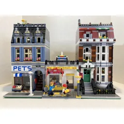 Modular Lego Brand Store