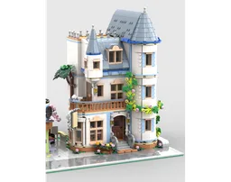 Castle Bed & breakfast and Bakery combination Modular