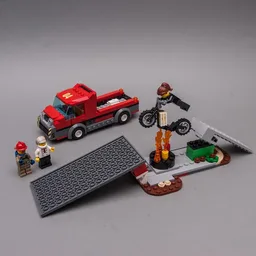 60214 Stuntbike Transporter