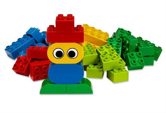 Lego Basic Bricks with Fun Figures