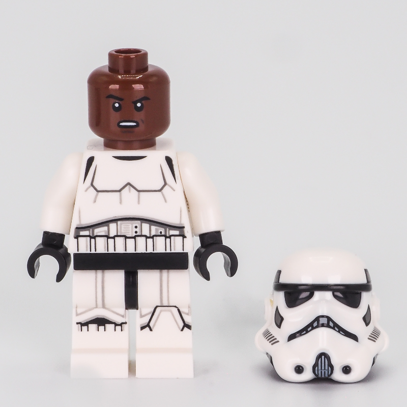 Lego Stormtrooper, Black Squares on Back of Helmet, Reddish Brown Head
