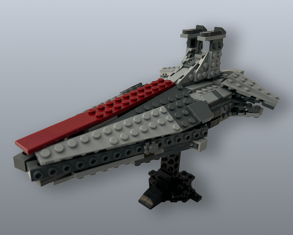 Lego Midi-Scale Venator-Class Cruiser