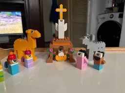11034 Nativity Scene