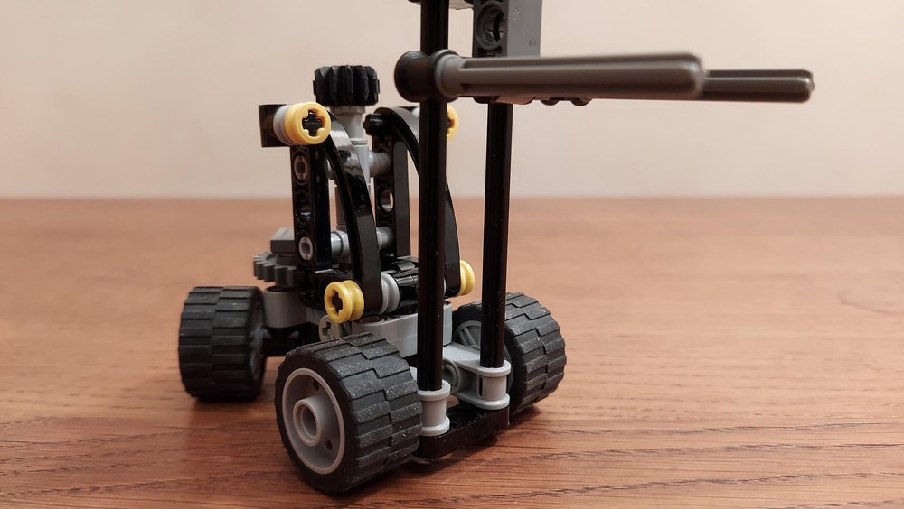 Lego Mini Forklift with Great Steering