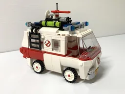 Ghostbustin Mystery Machine