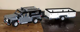 42078 SUV & trailer