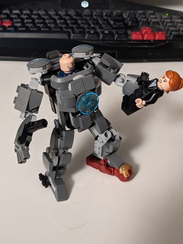 Lego Accurately sized Iron Monger (76190 ReMOC)