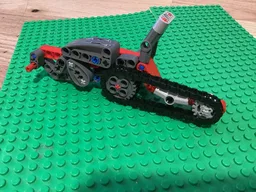 42132-1: Chainsaw