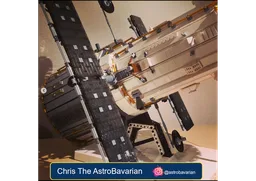 Hubble Space Telescope 1:25 Scale