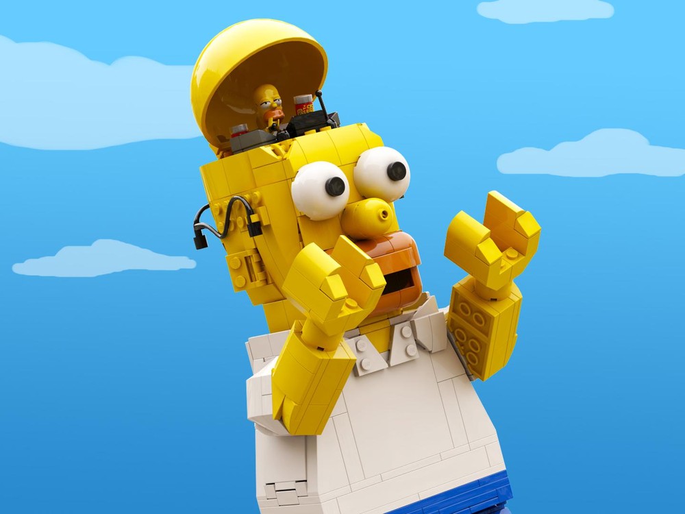 Lego Upscaled Minifigure Homer