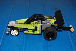 42103 Different Dragster
