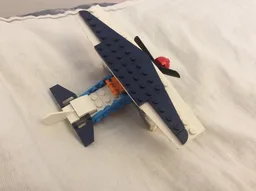 31099 Biplane