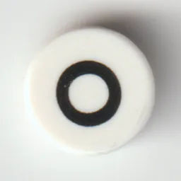Tile Round 1 x 1 with Black 'O' Print